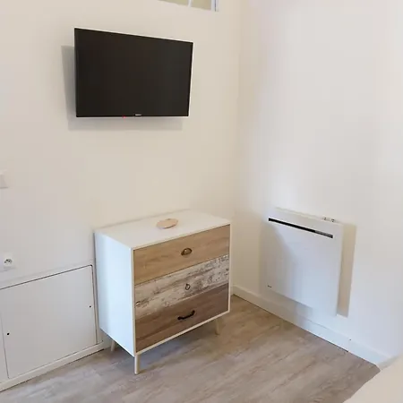 Refait A Neuf. Mers-les-Bains